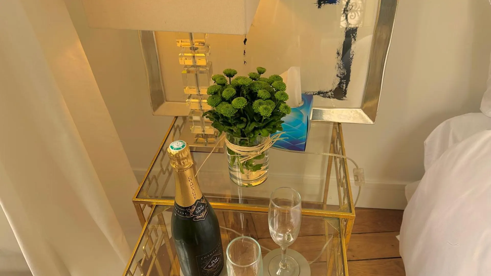 Luxury Apartment With A View Of The Eiffel Tower Paryż 0*,