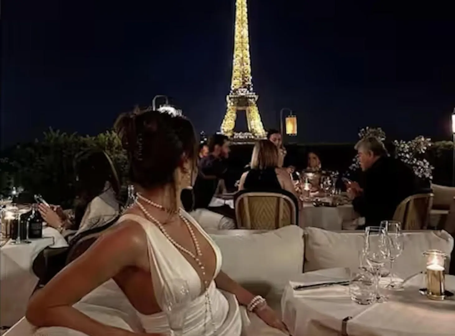 Luxury Apartment With A View Of The Eiffel Tower Paryż Francja